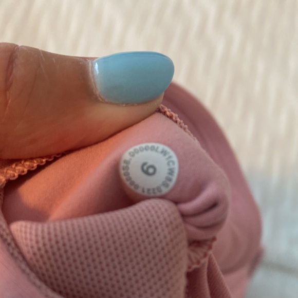 Lulu lemon align tank - Picture 3 of 4